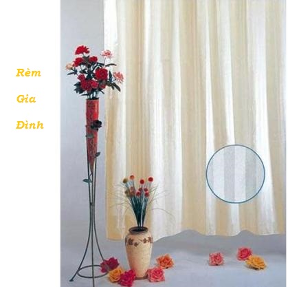 Rèm cửa màu trắng cho phòng ngủ