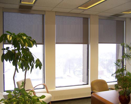 Cách lựa chọn và sử dụng rèm cuốn đúng cách  1