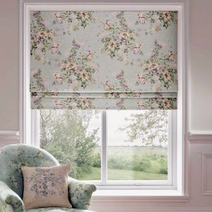 Rèm roman mang phong cách hiện đại, sang trọng