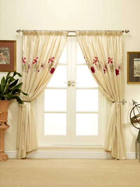 Những điều cần biết khi mua rèm cửa 1