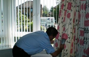 Tuyệt chiêu vệ sinh rèm cửa đón Tết 2016 3