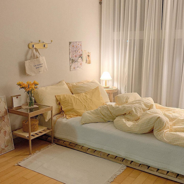 Decor thêm 4 thứ này thì khung cửa sổ sẽ chill hơn vài bậc, ở nhà mùa dịch đỡ stress hẳn - Ảnh 1.