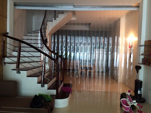 Giá Rèm Nhựa PVC Ngăn Lạnh Điều Hòa Bao Nhiêu Tiền? Mua Ở Đâu? - Cửa Xếp Nhựa Giá Rẻ